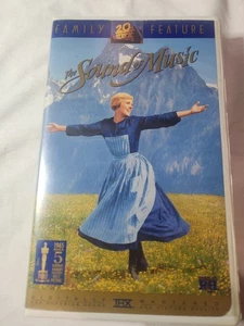 The Sound of Music Family Feature VHS 2000 Hard Clamshell - Picture 1 of 3