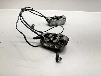 Pinzas de freno delanteras Ducati Hypermotard 821 2013-2015 61041292C 61041302C Foto 1 de 4