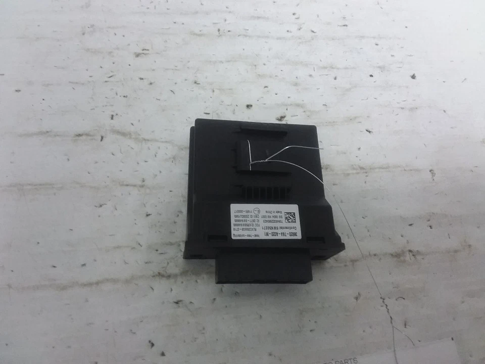 Card Slot Reader Module 2013 Acura TL 36920-TK4-A02 - Image 1 of 4
