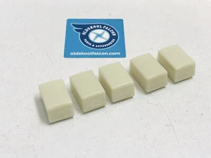 XK FORD FALCON IVORY PUSH BUTTON RADIO KNOB WHITE SET WILL SUIT 1960-1961 US - Picture 1 of 3