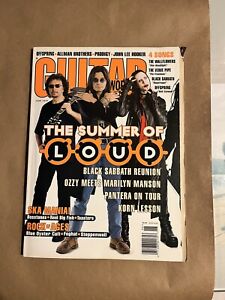 Magazine Guitar World June 1997 - Handmade | Color: Grey