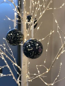 Mamas and Papas WOODLAND Weihnachtsbauble jedes Jahr handbemaltes Glas Unisex - Bild 1 von 9