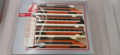 Lima HO Gauge TGV French High Speed Train 8 Cars Set with Box TGV-SUB EST Used - Image 1 of 4