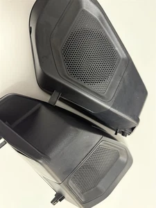 OEM TAKE OFF FORD BRONCO 21-24 REAR RIGHT & LEFT AUDIO SPEAKER SET - Bild 1 von 4