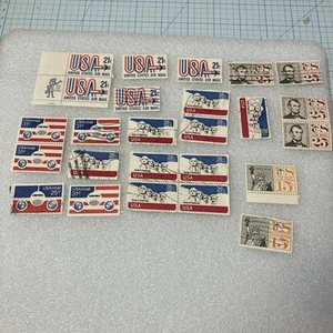 25 Mixed Condition US Air Mail Stamps, 15c- 31c. A Nice Deal, $1 Ships. LOOK! - Picture 1 of 19