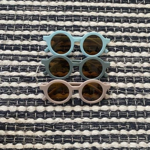 Toddler Baby Sunglasses Round Circle Retro Sunglasses 2/6 Y - Picture 1 of 4