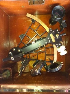 1953 C. Plath Micrometer Sextant, Hamburg, W/Box, Keys & Certificate - Picture 1 of 7