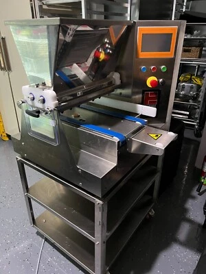 Macaron Depositor (MIMAC) - Máquina de biscoitos para biscoitos e doces caídos - Imagem 1 de 4