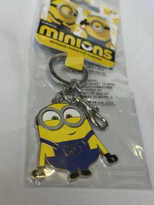 Despicable Me Minion Stuart Llavero Dije Nuevo en Paquete Universal Studios Loungefly Bob Foto 1 de 4