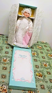 Edwin Knowles Baby Book Treasures "Catherine's Taufe Puppe N O S in Box - Bild 1 von 5