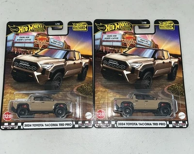 Lote de 2 Toyota Tacoma TRD Pro #128 Hot Wheels Premium Boulevard 2024 Foto 1 de 2