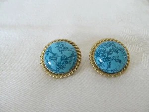 Vtg Clip On Earrings Gold Tone Turquoise Blue Button - Picture 1 of 3