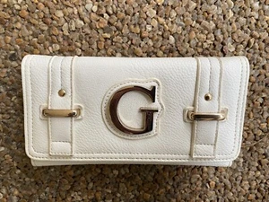 Guess Cream Colored Trifold Wallet Snap Closure - Picture 1 of 6