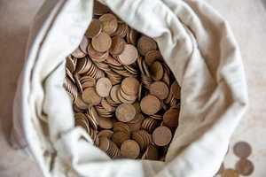 500 USA Wheat Cent 1c Coins: 1909- 1958 Mixed Lot: P,D,S Mints Out of Canvas Bag - Picture 1 of 3