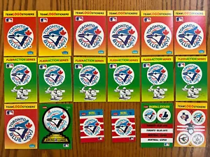 (18) Adesivi assortiti Toronto Blue Jays Fleer Team anni '80 e '90 - Foto 1 di 3
