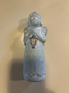 Isabel Bloom 2015 niña firmada azul verde con escultura de linterna - Imagen 1 de 7