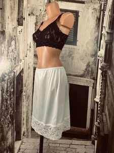 Vintage cream sexy sissy sliPpy polyester half slip petticoat skirt UK 12-14 R85 - Picture 1 of 17