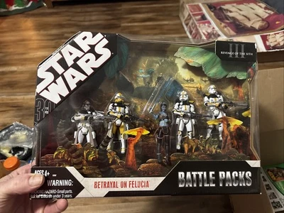 Betrayal On Felucia Star Wars 30th Anniversary Battle Pack 2006 Nuevo Precintado Foto 1 de 2