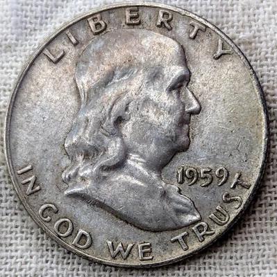 1959 D Franklin Half Dollar XF/AU : Extra Fine to Almost Uncirculated - .9 Fine - Image 1 of 4
