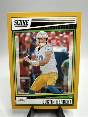 2022 Score - Justin Herbert #136 Gold - Image 1 of 2