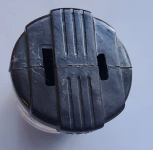 Eagle Bakelite Medium Base Light Bulb Convertor to Outlet New Old Stock - Picture 1 of 5