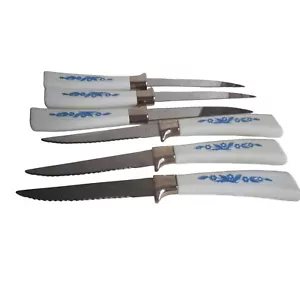 6 Vintage Wellenschliff Steakmesser Kornblumenblau Pyrex kompat England Edelstahl - Bild 1 von 7