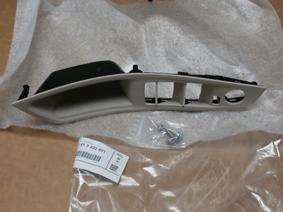 宝马 F10 528i 550i Sedan 正品驾驶员门左拉手柄装饰盖牡蛎 — 第 1/3 张图片