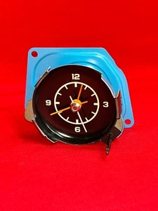 1975 1976 1977 Corvette Clock Original - Picture 1 of 4