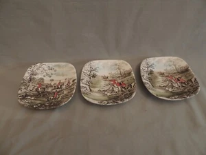 Johnson Bros 3 collectible small plates made in England - Picture 1 of 10
