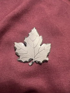 Vintage Signed BELSPAN STERLING Silver Maple LEAF Brooch Pin - Picture 1 of 4