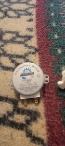 Microwave TYJ50-8A2 Turntable Motor 120 Volt 60HZ With Drive Coupling - Picture 1 of 3