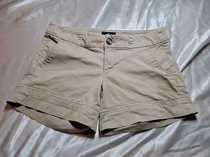 American Eagle khaki Stretch niedriger Bund 5 Zoll Shortie Shorts Damengröße 4 (J023 - Bild 1 von 12