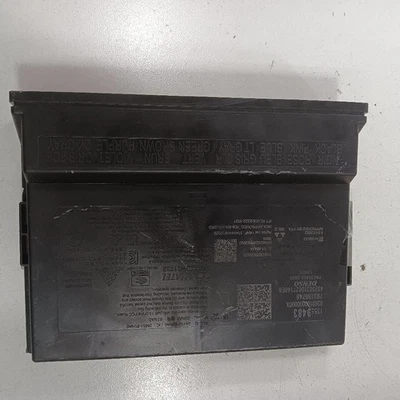 2025 GMC Acadia  BCM Control Module {13559483} - Imagem 1 de 4