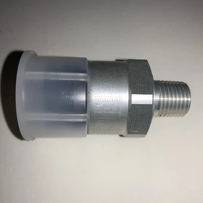 Wabco OEM 441044 106 0  ABS Air Pressure Sensor-new. (235) - Image 1 of 4