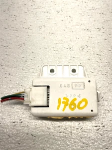 2000-2004 Toyota Avalon Magnetic Field Sun Roof Position Sensor Unit 89641-07020 - Picture 1 of 13