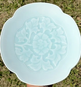 Porcelain Celadon - Dream Blue Colored Collectible Plate Stamped by Manufacturer - Picture 1 of 13