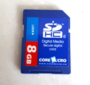 SanDisk 8GB SDHC Memory Card - TESTED WORKING - Photo 1 sur 2