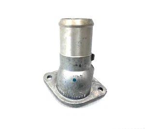 Genuine Jaguar XJ 10+ Lower Thermostat Housing Thermostat Casing XR810176 - Picture 1 of 4
