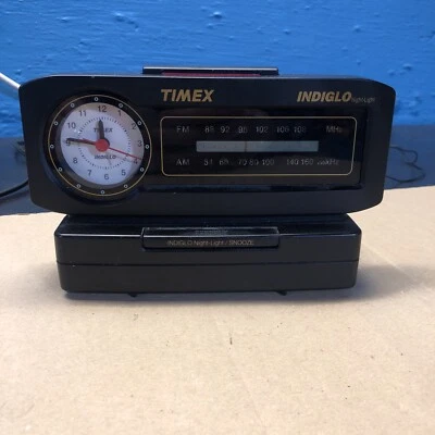 Vtg Timex Indiglo Alarm Clock AM /FM Radio Tested And Working - Image 1 of 4