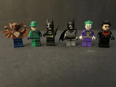 Lot (6) Lego Batman Characters Minifigure’s Pre-Owned  - Image 1 of 4