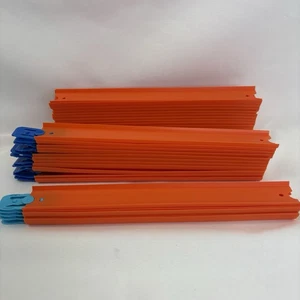 Hotwheels Hot Wheels Pista Lotto 32 Pezzi Pista Dritta più 15 Connettori - Foto 1 di 5