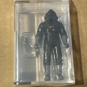 Star Wars 1982 Kenner Loose Action Figure/CH Tie Fighter Pilot AFA 70+ EX+ - Picture 1 of 5