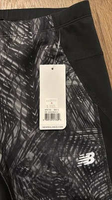 New Balance Accelerate Capri Leggings Black Gray Print S - Image 1 of 3