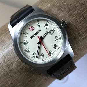 Reloj Wenger Mujer 0411.00 Militar Campo Suizo Nylon Cuarzo Analógico 31mm 6 3/4" - Imagen 1 de 11