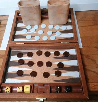 Vintage Cardinal Bakelite Backgammon Set - Image 1 of 4