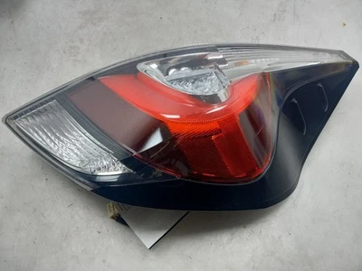 Toyota Prius C 2018 pasajero luz trasera derecha Vin B3 séptimo y octavo Foto 1 de 4