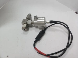 Swagelok SS-4BK-V51-1CM SS Bellows Sealed Valve Gasketed PCTFE Stem Tip NC - Picture 1 of 8