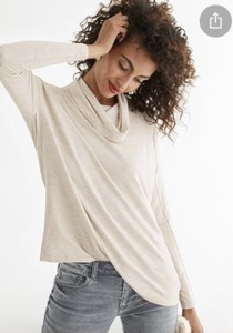 cabi turtleneck tee