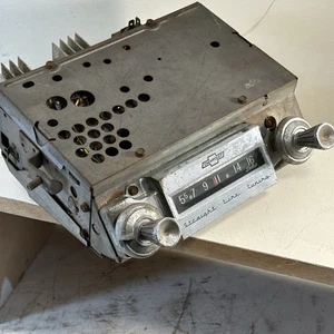 1961-62 Chevrolet Chevy Impala BelAir Radio Straight Line Tuning 7280252-1 OEM - Picture 1 of 17