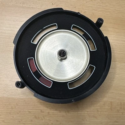 1963 年别克里维埃拉簇燃料表边框 — 第 1/4 张图片